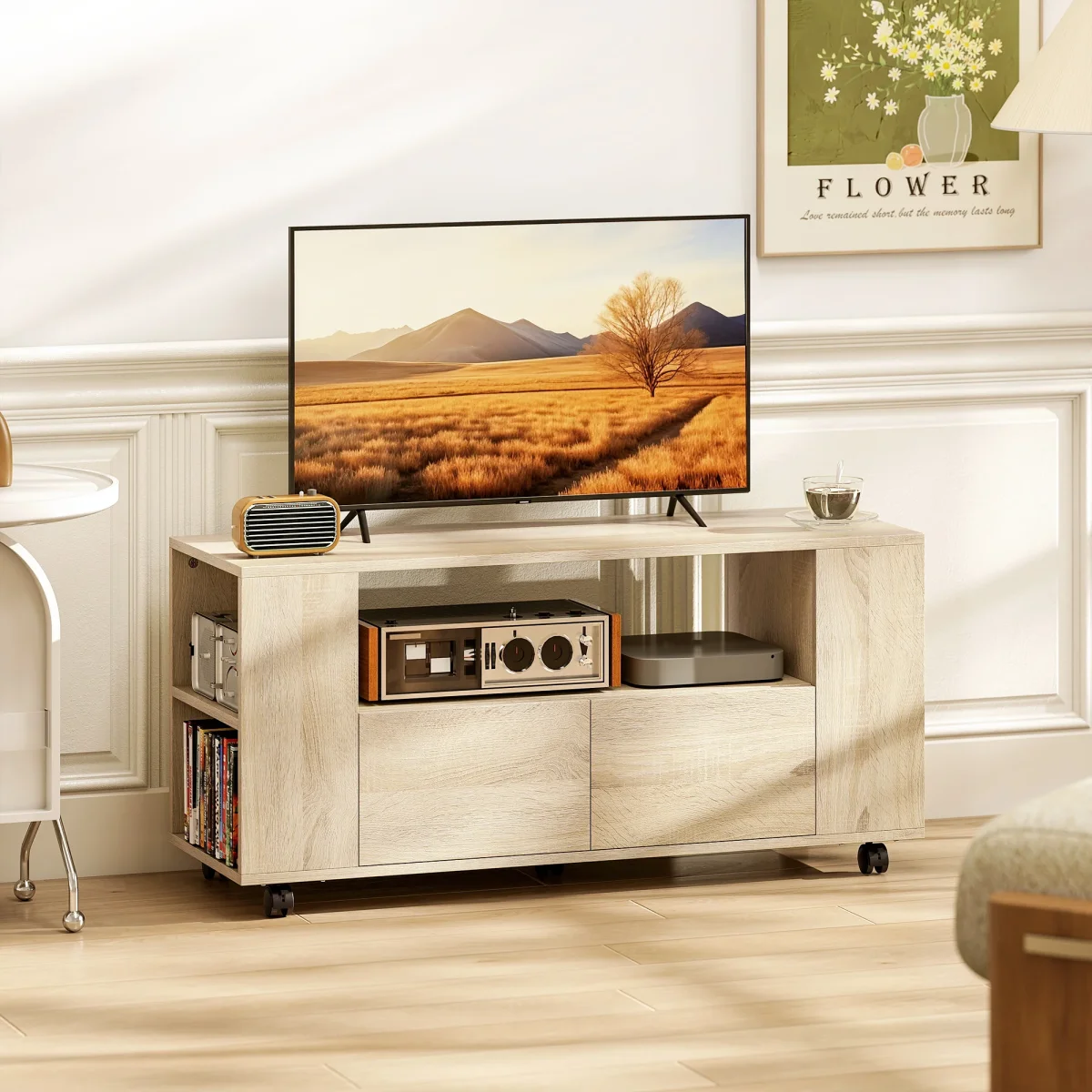 Móvel de TV com Rodas Mesa de TV Móvel Móvel para Televisão até 42 Polegadas com 2 Gavetas Prateleiras Ajustáveis para Sala de Estar Quarto 102x34,5x48,5 cm Madeira - Image 2