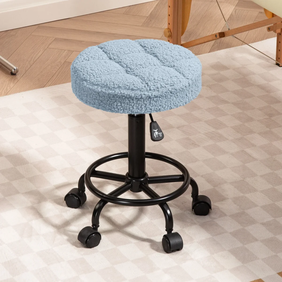 Banco Giratório Redondo Banco com Rodas Altura Regulável 50-66 cm Assento Estofado em Tecido tipo Borreguito para Salões Oficinas Spa Massagem Azul - Image 8